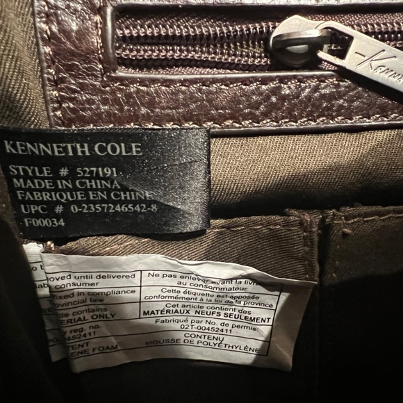 Kenneth Cole Brown Leather Heritage Messenger Bag - Picture 8 of 8